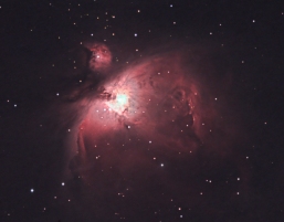 Orion Nebula (M 42) – Constellation: Orion [short shot] Just to show the capability of modern CCD: a “short” LRGB shot of the Orion Nebula (M42). L:120s, R:60s, G:60s, B:90s for 330s of total exposure time. Telescope: apo refractor, 102 mm, f/8. Camera: Sbig St8-XME.